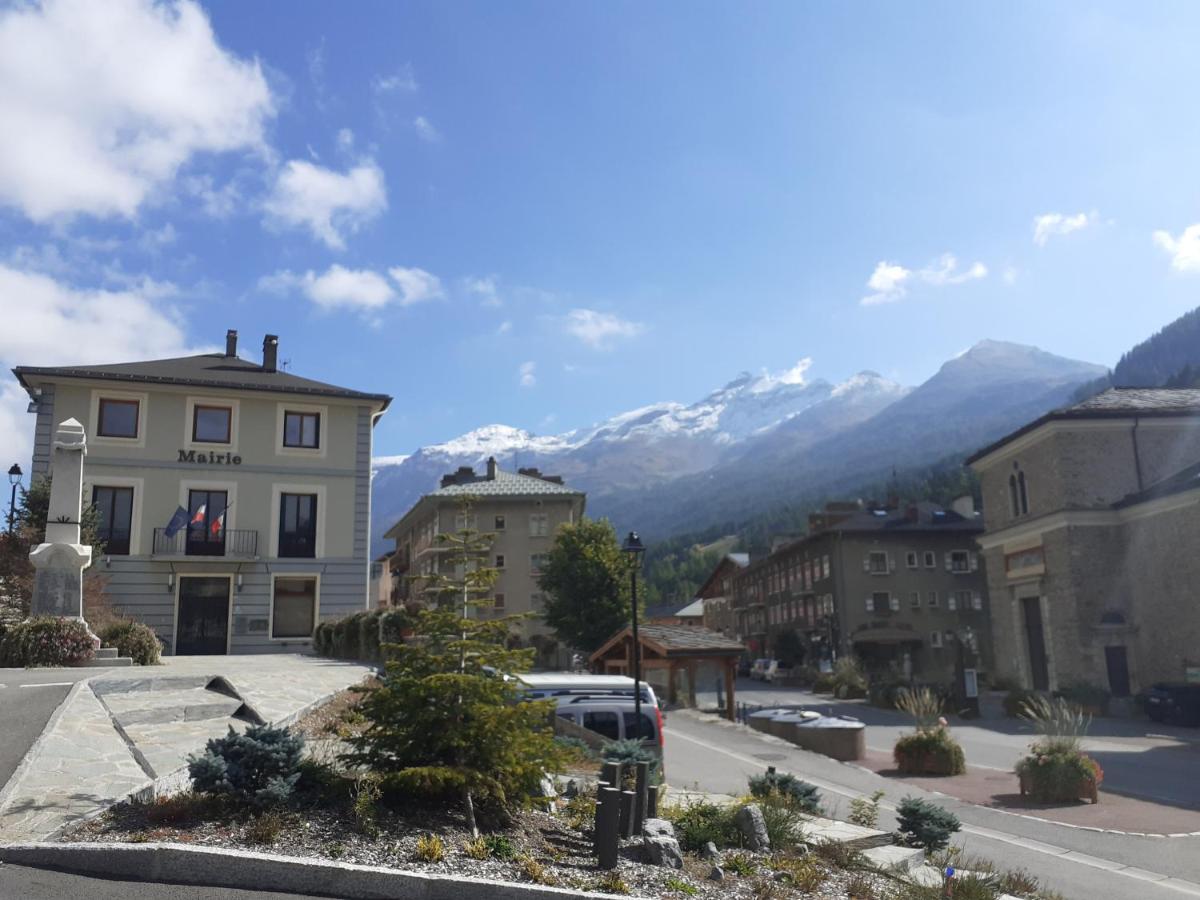 Appartement Chaleureux Avec Wifi De 10 Personnes A Val-Cenis ล็องส์เลอบูร์-มง-เซอนี ภายนอก รูปภาพ