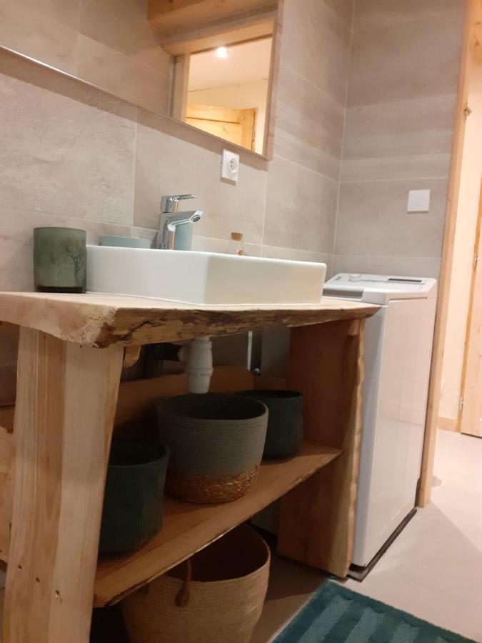 Appartement Chaleureux Avec Wifi De 10 Personnes A Val-Cenis ล็องส์เลอบูร์-มง-เซอนี ภายนอก รูปภาพ