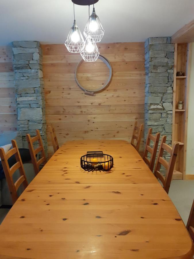 Appartement Chaleureux Avec Wifi De 10 Personnes A Val-Cenis ล็องส์เลอบูร์-มง-เซอนี ภายนอก รูปภาพ