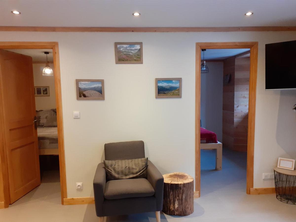 Appartement Chaleureux Avec Wifi De 10 Personnes A Val-Cenis ล็องส์เลอบูร์-มง-เซอนี ภายนอก รูปภาพ