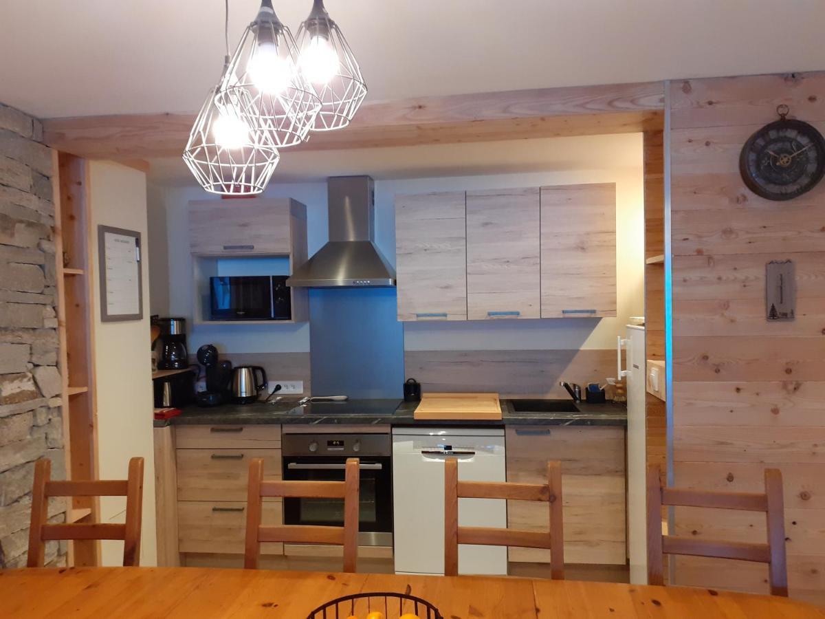 Appartement Chaleureux Avec Wifi De 10 Personnes A Val-Cenis ล็องส์เลอบูร์-มง-เซอนี ภายนอก รูปภาพ